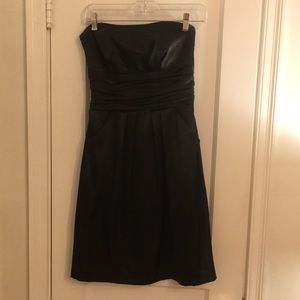 This dress has pockets